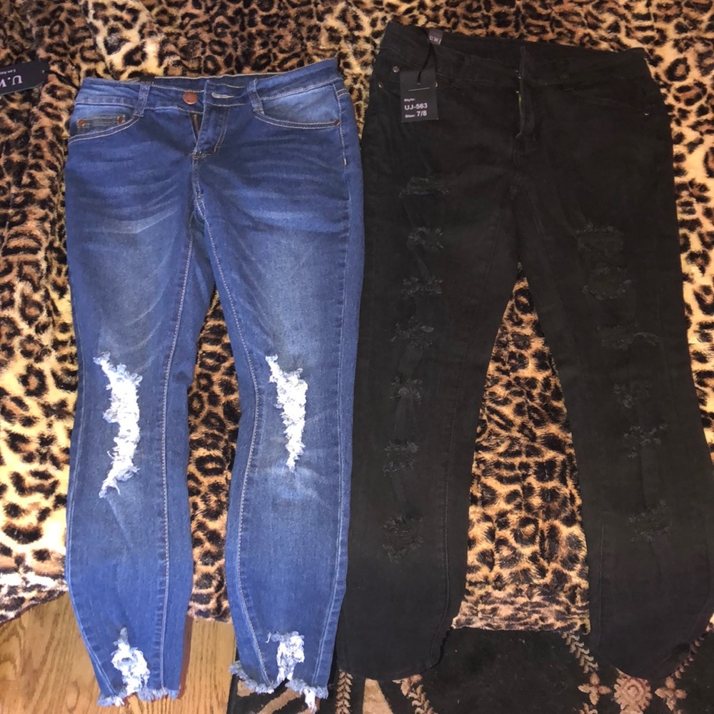 BRAND NEW NEVER WORN RIPPED JEANS OBO